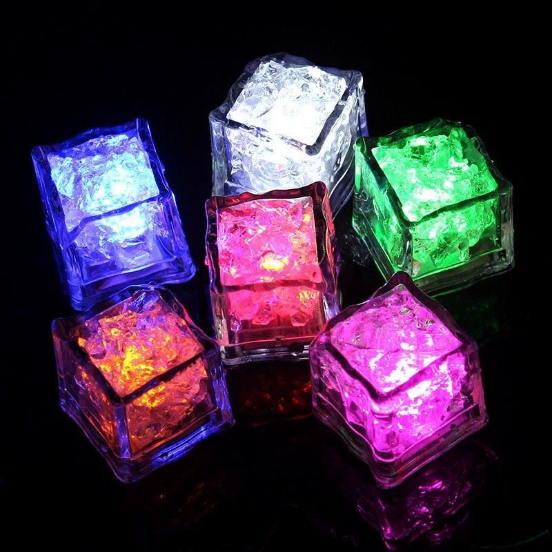 Cubos de hielo LED brillante para fiesta, Varios colores 6pcs
