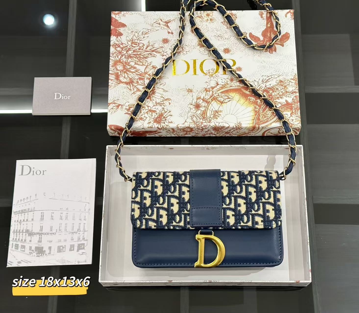 Bolso de mano Dior con tejido de cuero